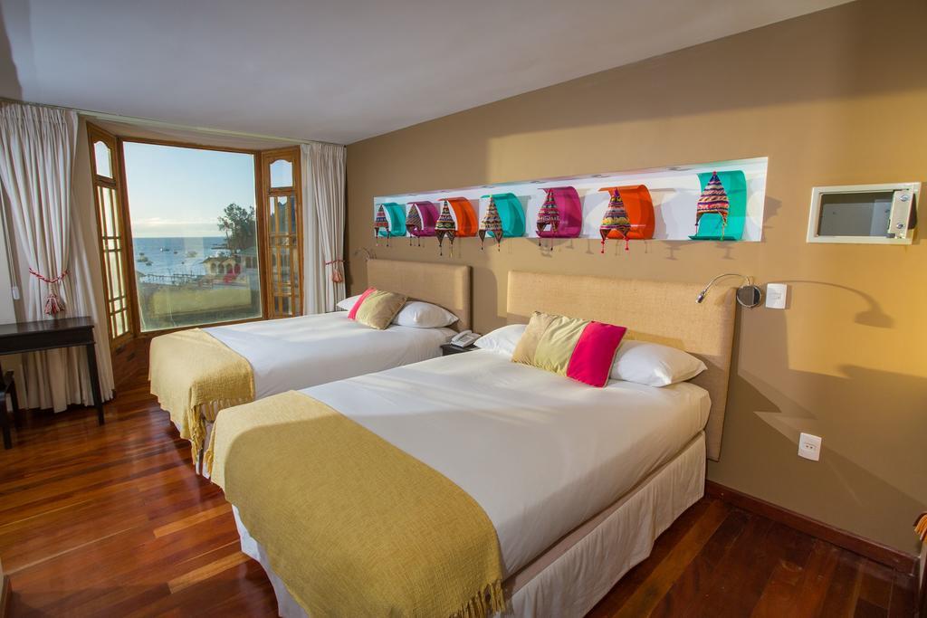 Hotel Rosario Lago Titicaca Copacabana  Exterior photo